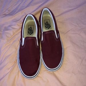 Burgundy/red women’s vans